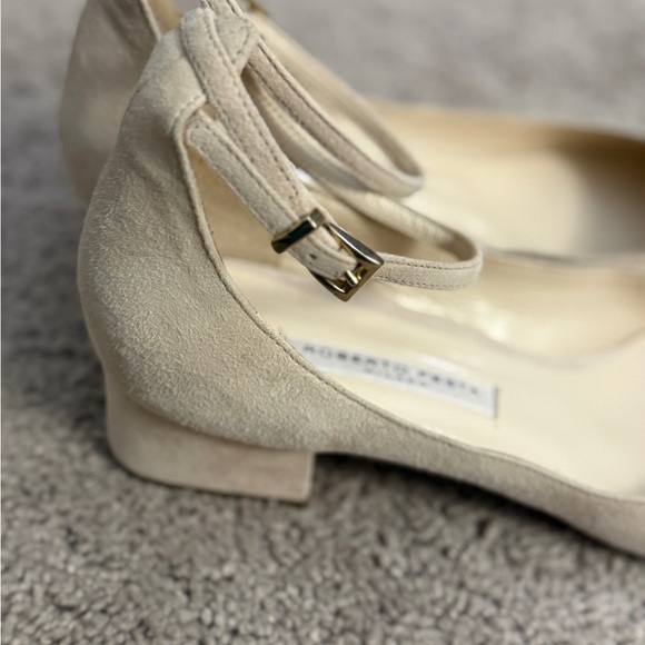 Roberto Festa Ankle Strap Heels Women size 8.5(39)Cream Suede Leather Block Shoe main image 2